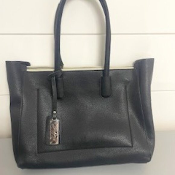 Cameleon Calypso Concealed Carry Purse - Picture 1 of 10